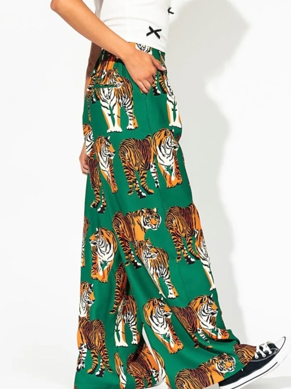 Never Taking These Off Trousers in Green Tiger Tales - Size XXL - Picture 4 of 4